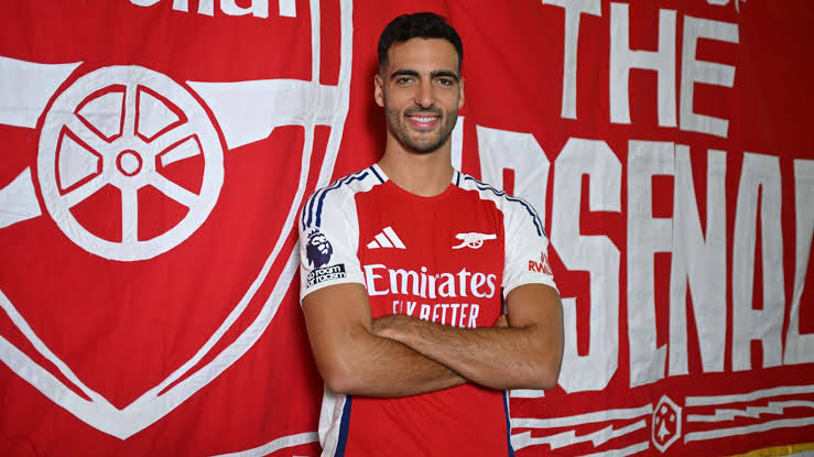 Deadline for new Arsenal forward to make debut against Brighton revealed if deal is struck