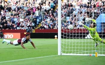 David Raya makes surprise “best save” admission after Ollie Watkins wonder stop