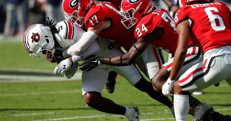 Behind Enemy Lines: Jordan Hill of Dawgs247