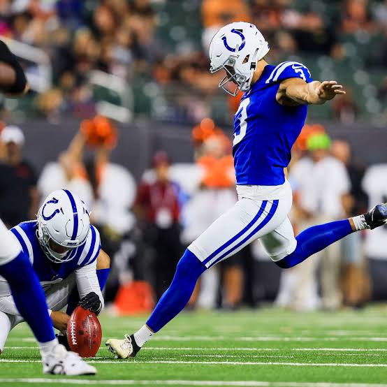 Colts Bring Back Kicker Spencer Shrader on Practice Squad Deal