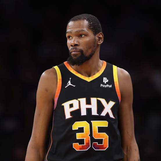 Kevin Durant taking notable stance on his future with Suns