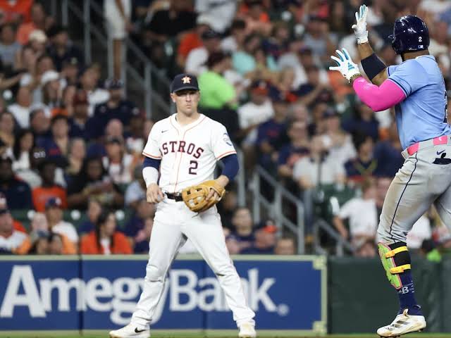 Breaking: 3 Alex Bregman replacements if the third baseman leaves the Astros in free agency