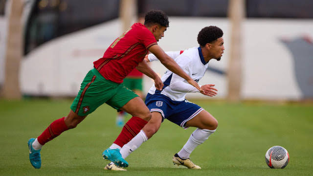 Ethan Nwaneri scores 20-yard finish as he impresses on England youth duty