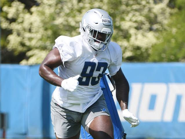 DL Josh Pascal Missed Practice All Week Due to…