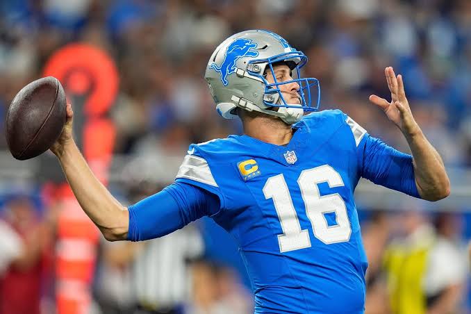 Breaking: Lions QB Jared Goff Keeps Rolling With Another…