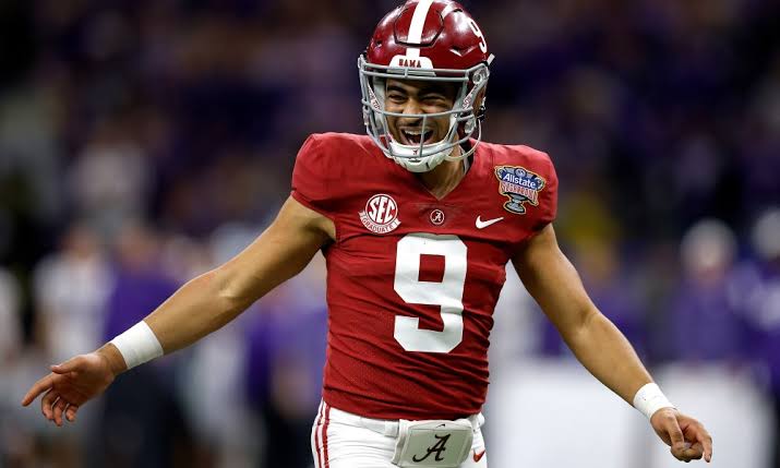 Report: Colts Select Elite Defensive Talent in Latest 2025 Mock Draft