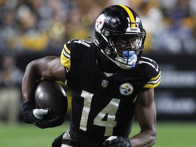 Steelers Scout Patriots’ Receivers Amid…