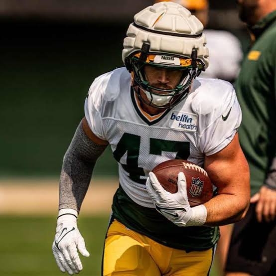 Packers release FB Andrew Beck