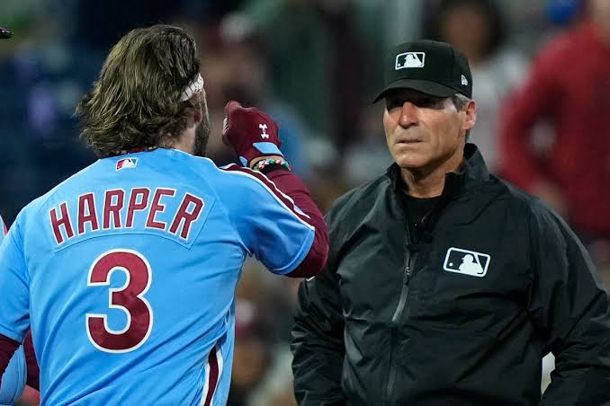 Bryce Harper launches ball into stands after making fantastic play in NLDS Game 2