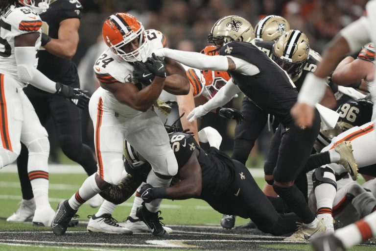 Emotional Reunion: Chubb Seeks Redemption Against Steelers After Brutal Injury