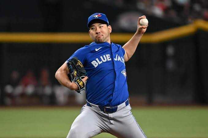 Breaking: Blue Jays Quest for Balance, Re-Signing Yusei Kikuchi for…