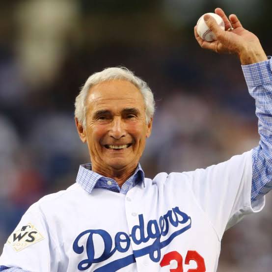 A Look Back: Sandy Koufax Shocking Retirement…