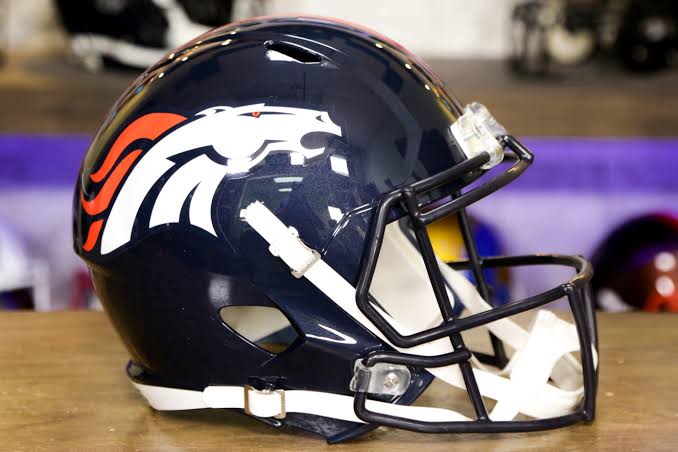 Big-Money Move: Cowboys Look to Bolster Roster With Broncos’ High-Priced Starter