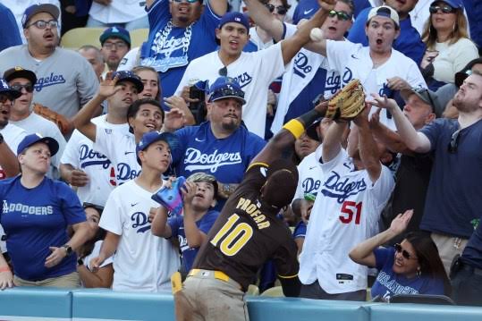 Rivals high praise: Dodgers rival says Padres are the best team in…