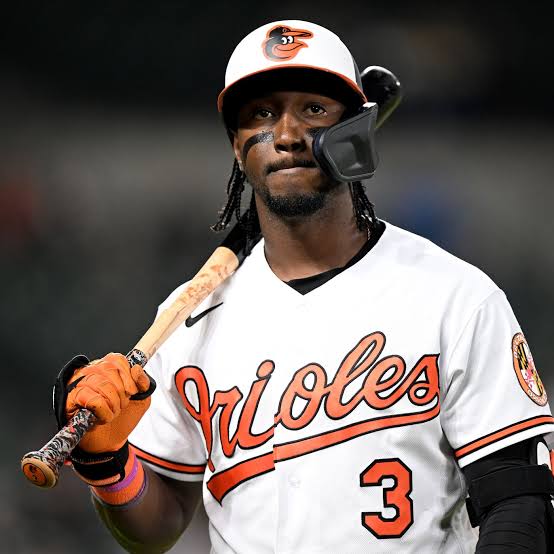 Returning Veteran: Orioles GM Drops Hint: Star Utility Man Likely to Return