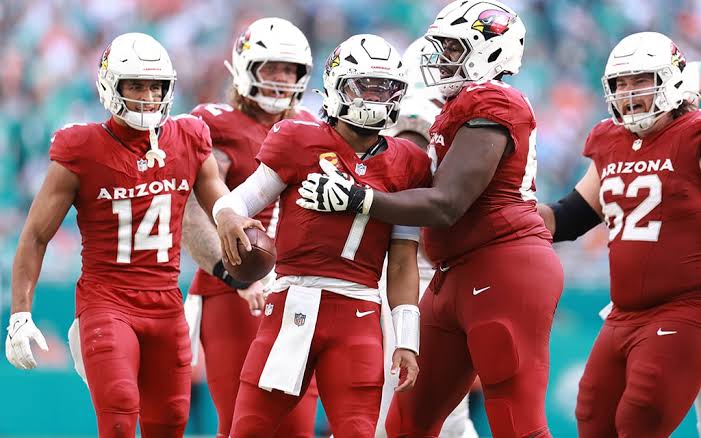 Breaking: Cardinals Roll Over Bears, Extend Wining Streak to Three