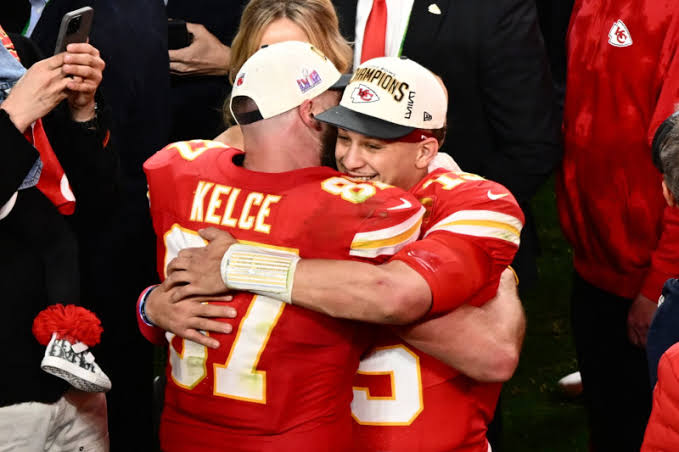 Breaking: Mahomes, Kelce Conquers Sunday Without…