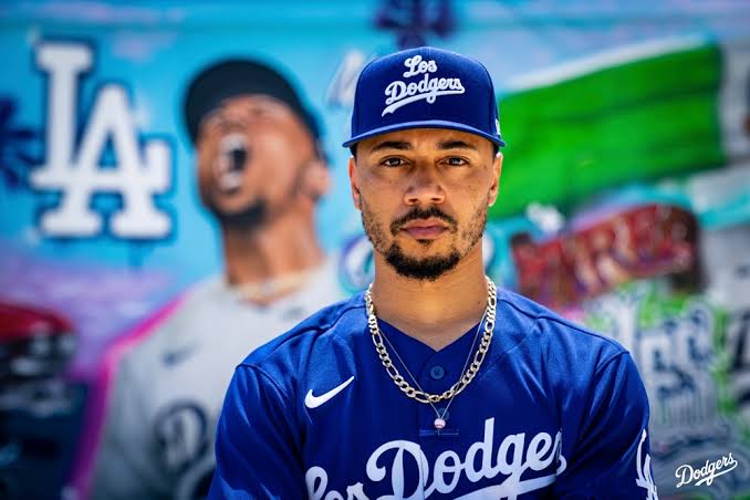 Dodgers Shows Gratitude: Mookie Betts and LA Foundation Host…