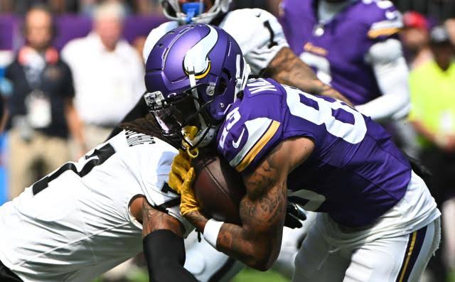 Sunday Night Football: Vikings Levi Rodriguez Makes…