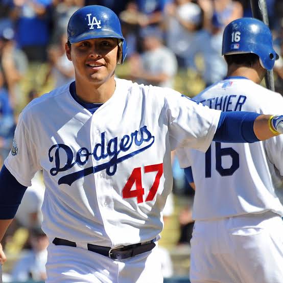 Dodgers Fans Rejoice: Luiz Cruz Returns to Broadcast Booth