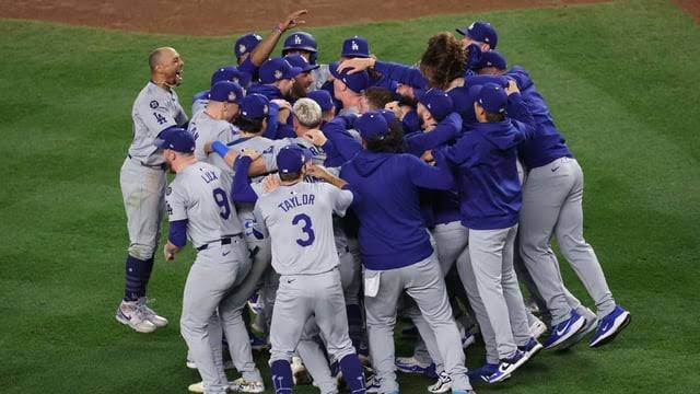 LA loaded for another title run: Dodgers start early talks