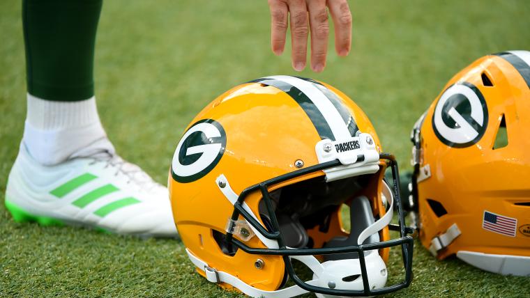 Shocking Twist: Packers Faithful Face Nightmare Scenario, Star Player Joins Cowboys