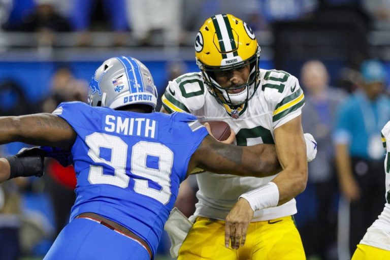 Green Bay’s Last Stand: Packers’ NFC North Hopes Alive, But Only One Path Remains