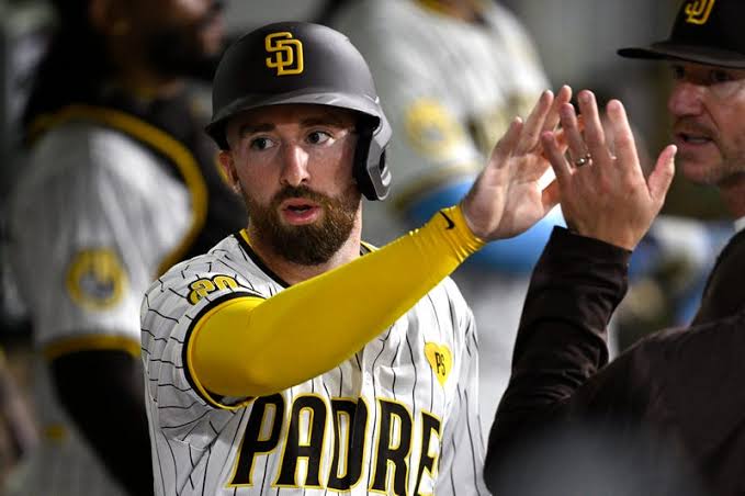 McCoy’s is Back: Padres Re-Sign Infielder to Minor League Contract