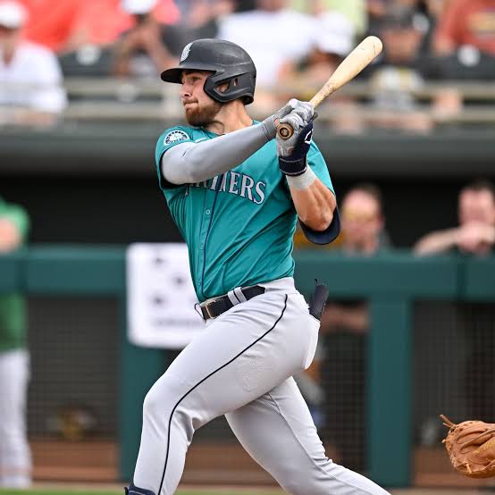 Breaking: Mariners’ Offense Gets a Boost: Raley-Locklear Platoon Adds Much-Needed Depth