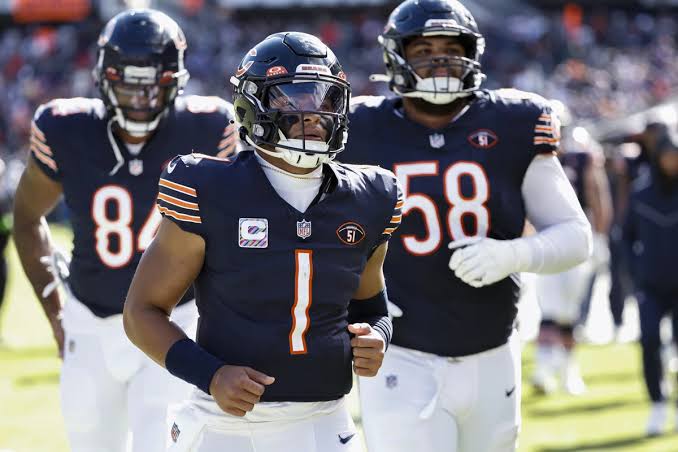 Breaking: Bears’ Veteran WR Erupts for Six-Game Stretch: Play-Calling Change Unleashes WR’s Hidden Potential