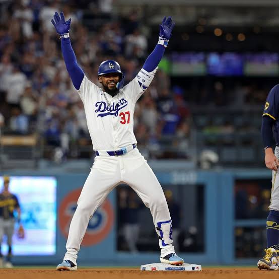 Dodgers Fan on Edge: Beloved Slugger’s Future Uncertain Amid Stalled Negotiations