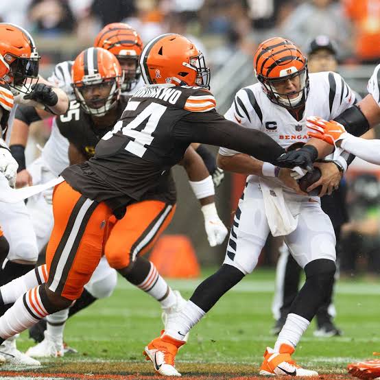 Breaking: Browns Facing Offensive Crisis: Multiple Injuries Could Leave Cleveland Scrambling Against Bengals