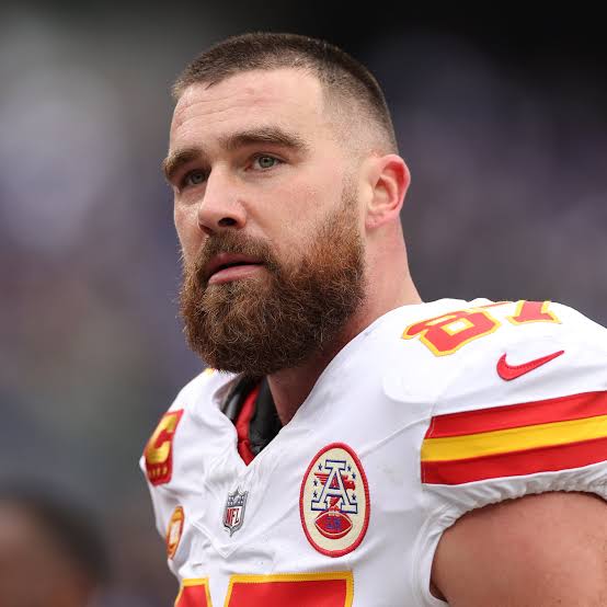 Record- Breaking: Kelce Shatters Records, Chiefs Shatter Expectations: Tight End Solidifies Status as All-Time Great