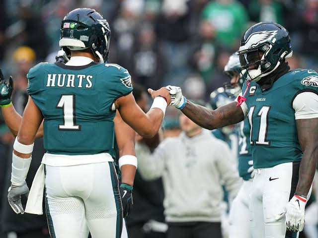 Eagles’ Passing Game on Fire: Nick Sirianni’s Bold Claim: “We’re the NFL’s Top Offense”