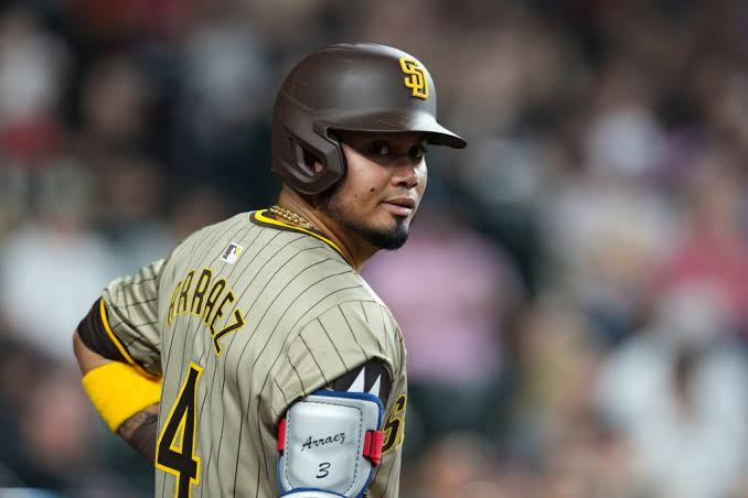 What’s next for Luis Arraez in San Diego? Weighing the options