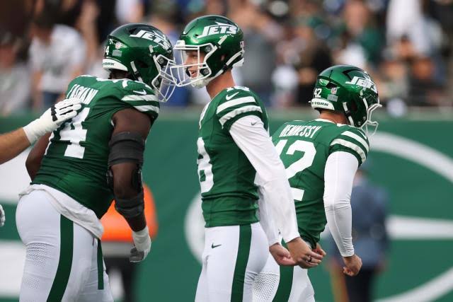 Jets-Kicker Reunion Vs. Bills: Jets Give Embattled Kicker Another Shot in High-Stakes Game