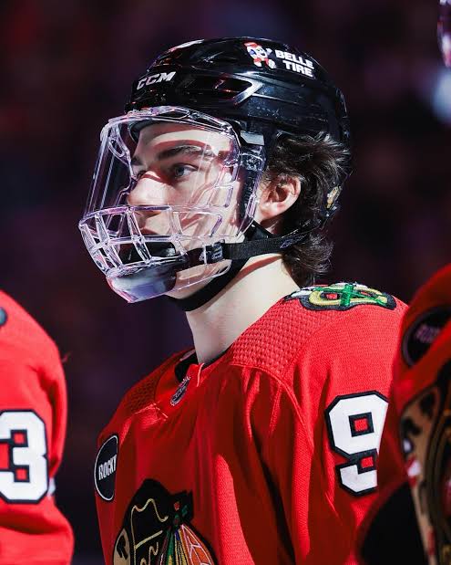 Bedard At a Crossroads: Frustration and Growth Intertwined as Blackhawks Star Navigates Team’s Struggles