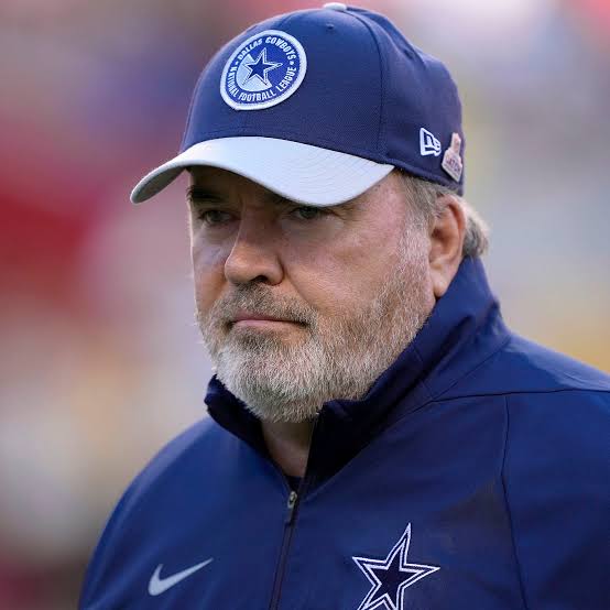 Mike McCarthy’s Delayed Contract Talks Spark Controversy: See How Cowboys’ Front Office Has to Deal With the Situation