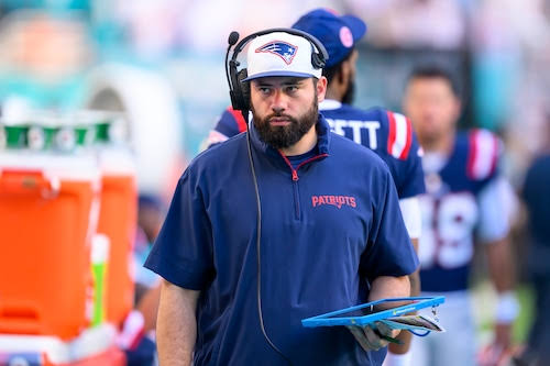 A Stunning Twist in Foxborough: Patriots’ Quarterbacks Coach T.C. McCartney Departing After Just One Season