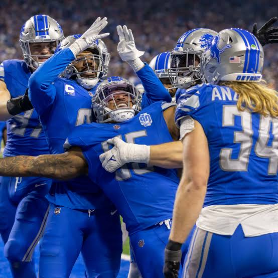 Lions on Brink of Losing Franchise Cornerstone: $14 Million Starter’s Imminent Departure for Buccaneers Spells Doom for Detroit