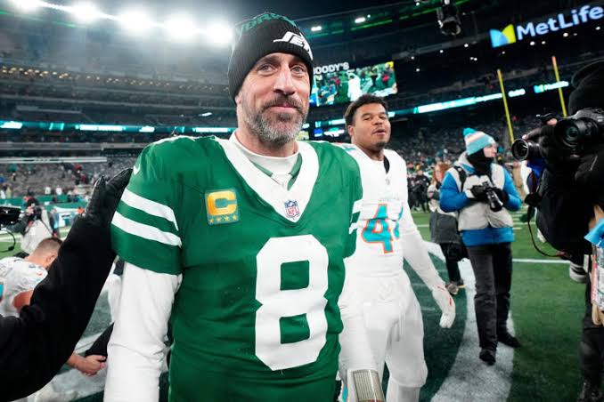 Shocking Trade: Jets’ Swap Aaron Rodgers for $160 Million Star