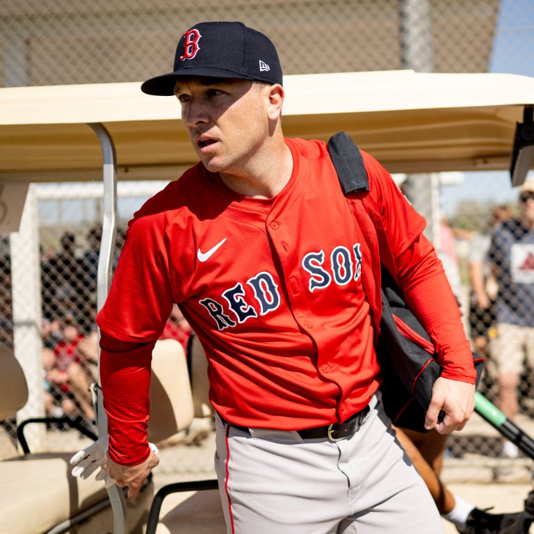 Breaking: Red Sox Legend Speaks Out on Rafael Devers-Alex Bregman Debate